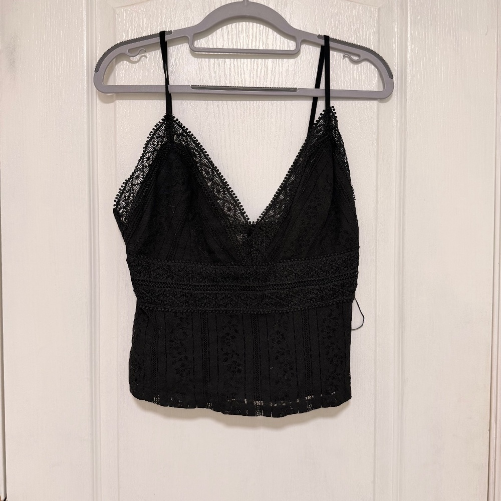 NWT Cropped Black Lace Tank